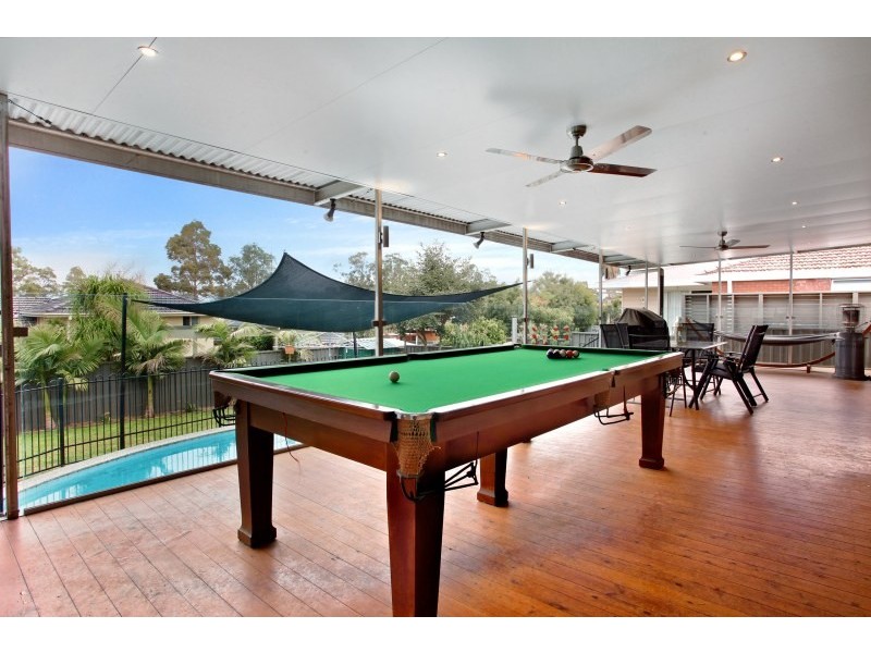 9 Gladswood Avenue, South Penrith NSW 2750