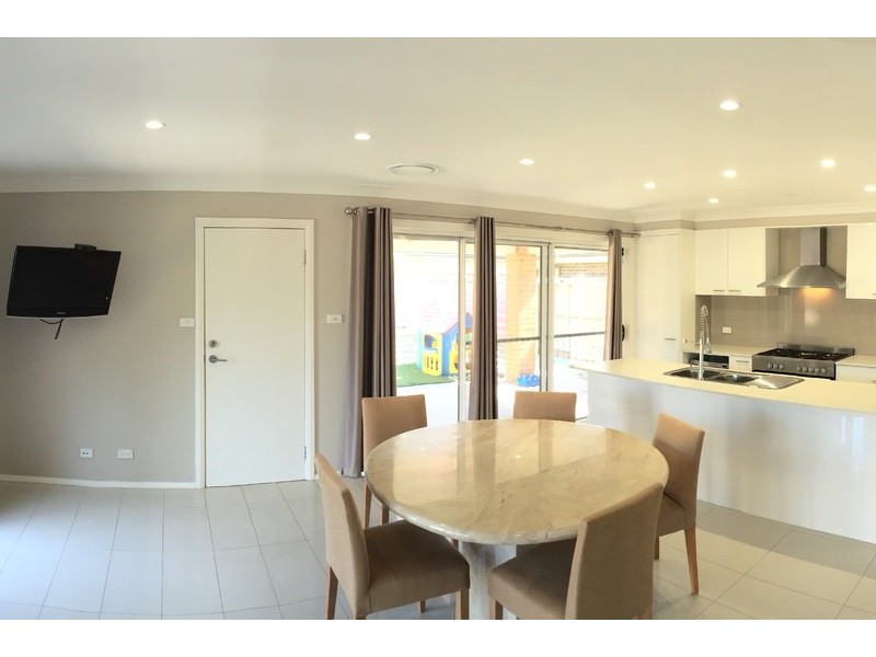 34 Avocet Circuit, Cranebrook NSW 2749