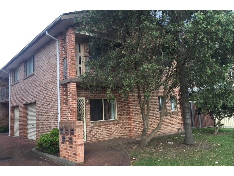 1/3 Santley Crescent, Kingswood NSW 2747