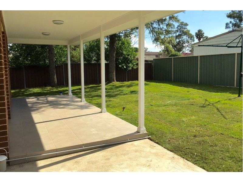 3a Barker Street, Cambridge Park NSW 2747