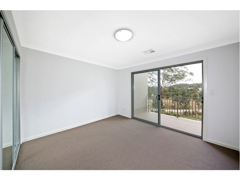 27 Firetail Court, Cranebrook NSW 2749