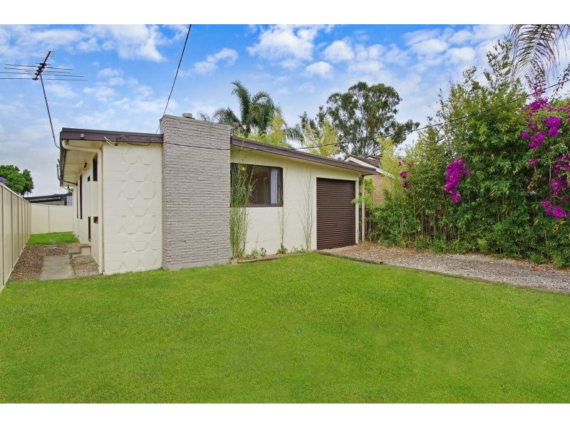 1 Newport Street, Cambridge Park NSW 2747