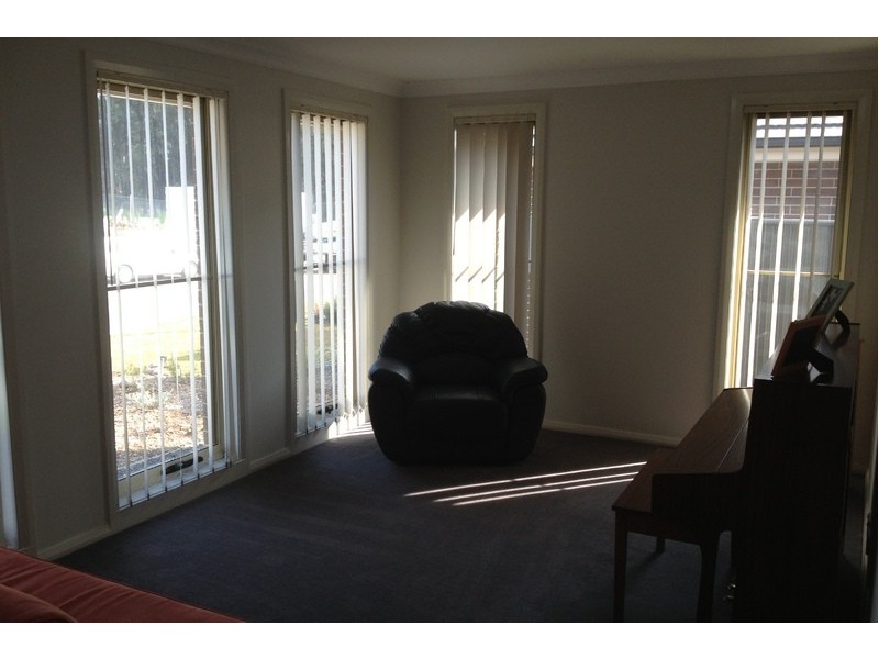 3 Semaphore Street, Ropes Crossing NSW 2760