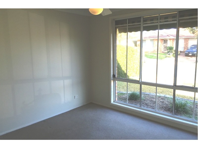 22 Wolara Avenue, Glenmore Park NSW 2745
