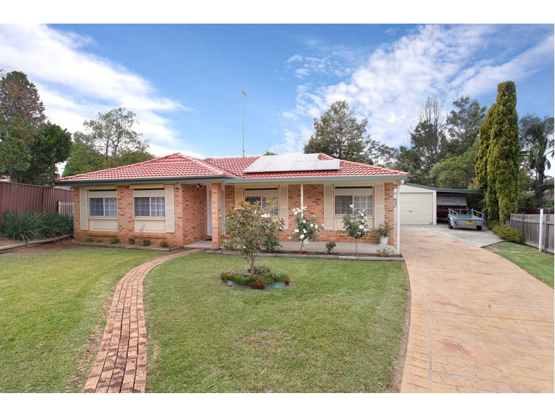2 Rosetta Close, Cranebrook NSW 2749