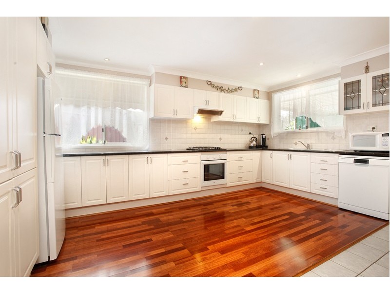 2 Rosetta Close, Cranebrook NSW 2749