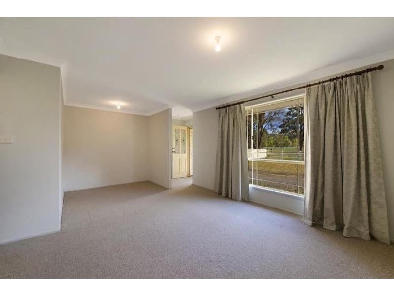 50a Isaac Smith Drive, Castlereagh NSW 2749