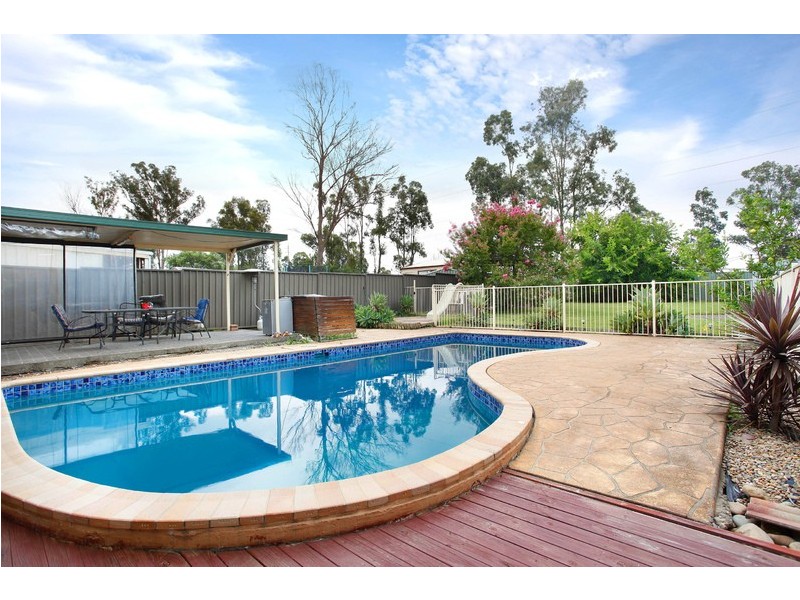 51 Eton Road, Cambridge Park NSW 2747
