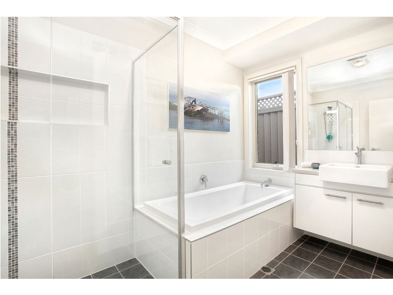 Claremont Meadows NSW 2747