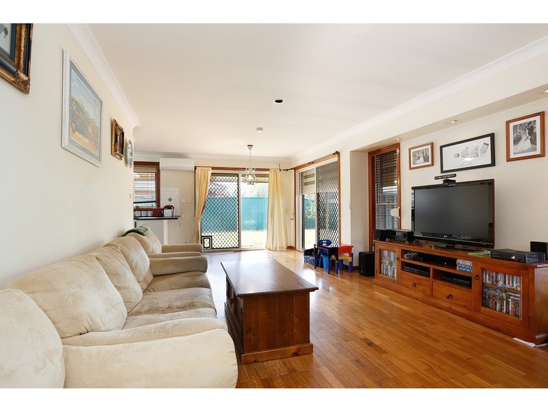 1 Lynx Place, Cranebrook NSW 2749