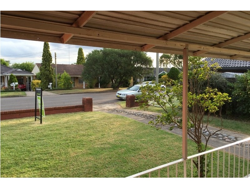 7 Bluegum Avenue, South Penrith NSW 2750