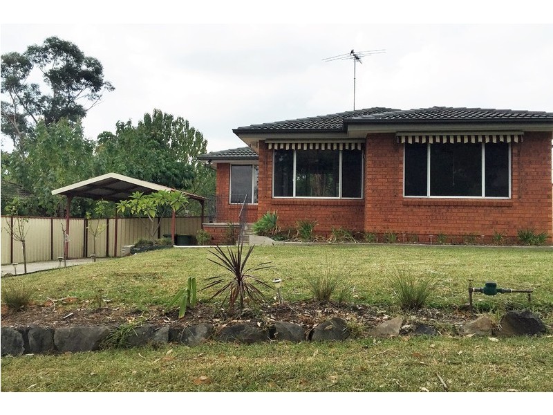 6 Arafura Avenue, Cranebrook NSW 2749