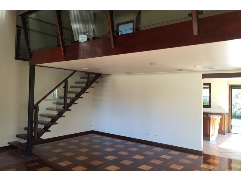 28 Falcon Crescent, Claremont Meadows NSW 2747