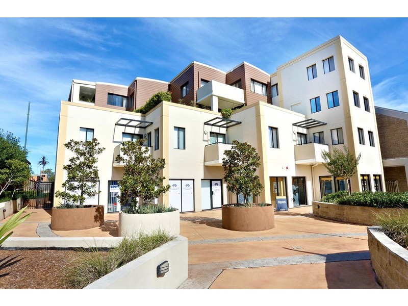 18/282 High Street, Penrith NSW 2750