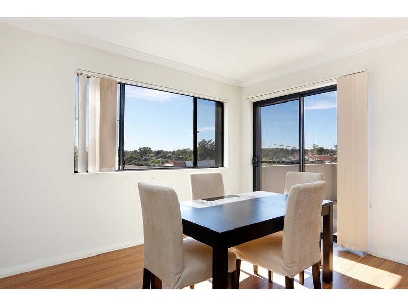 18/282 High Street, Penrith NSW 2750