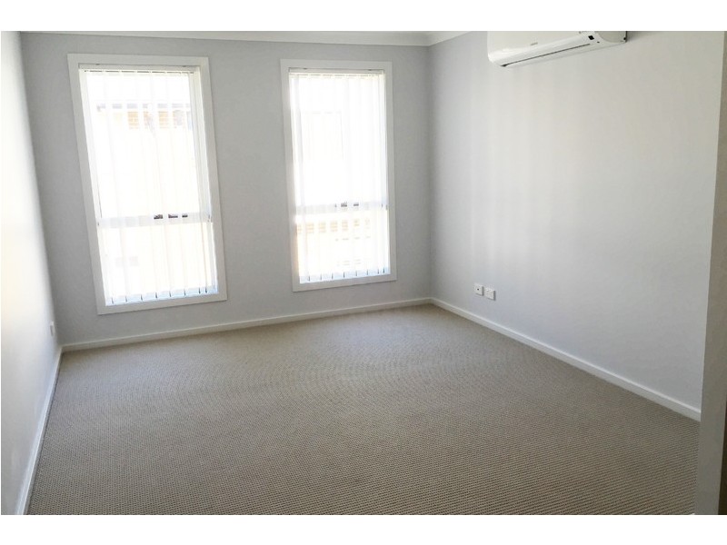 59a Empire Circuit, Penrith NSW 2750