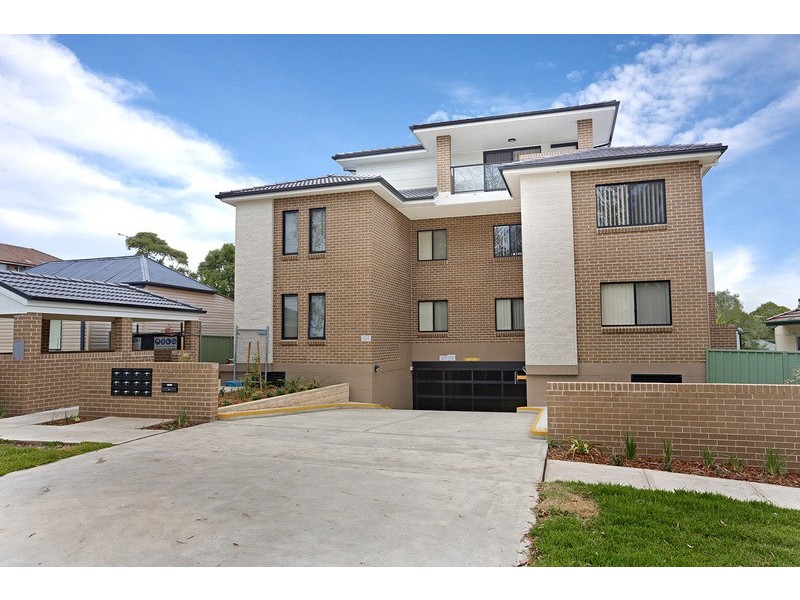 9/31 King Street, Penrith NSW 2750