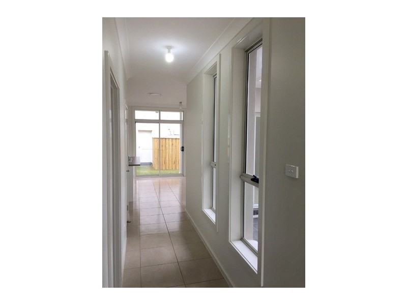 18 Burrows Street, Penrith NSW 2750