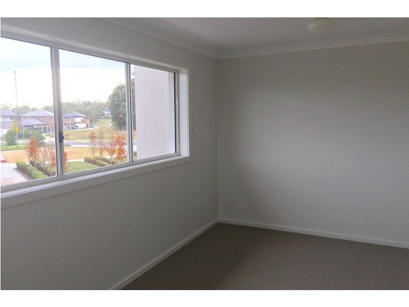 18 Burrows Street, Penrith NSW 2750