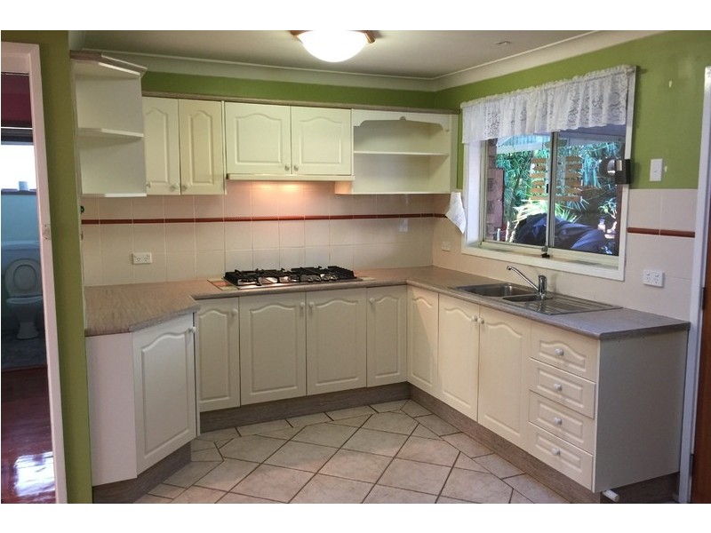 10 Hughes Avenue, Penrith NSW 2750