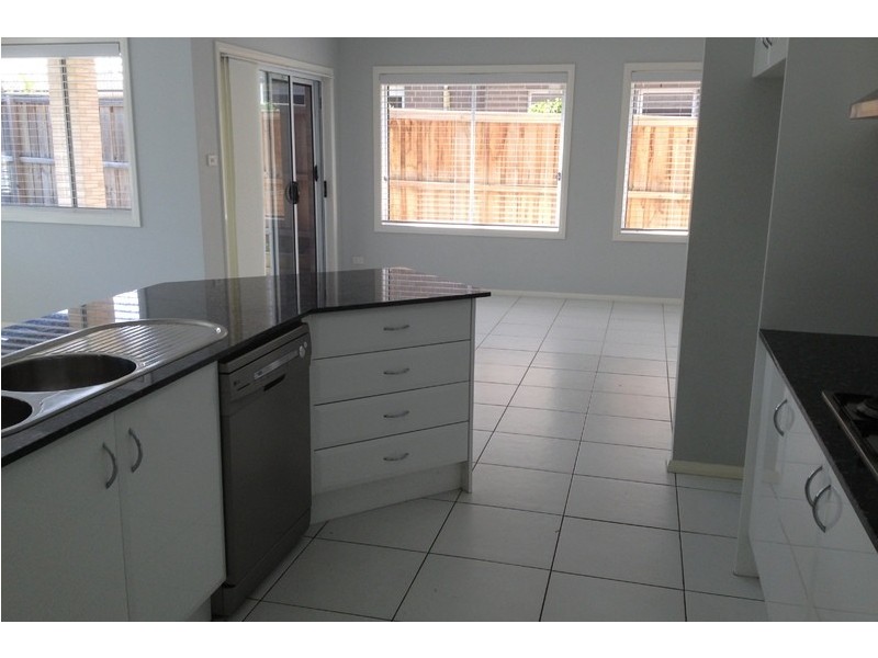 33 Knot Street, Cranebrook NSW 2749