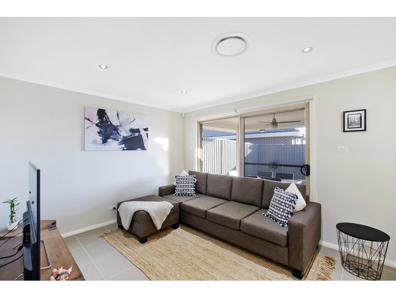 29 Forestwood Drive, Glenmore Park NSW 2745