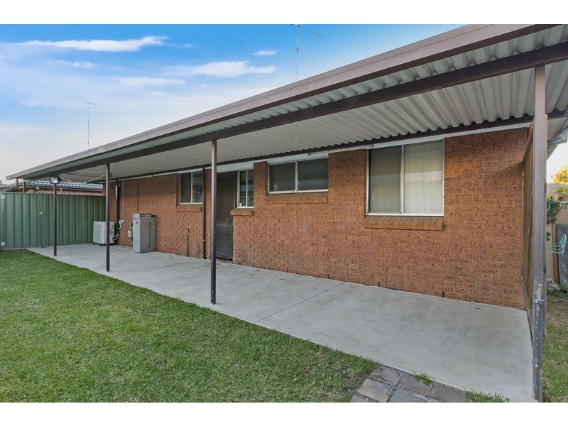 55 Alpine Circuit, St Clair NSW 2759