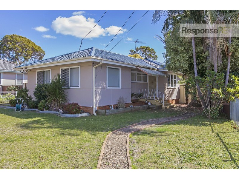 25 Tarawa Road, Lethbridge Park NSW 2770