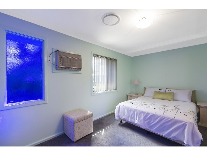 25 Tarawa Road, Lethbridge Park NSW 2770