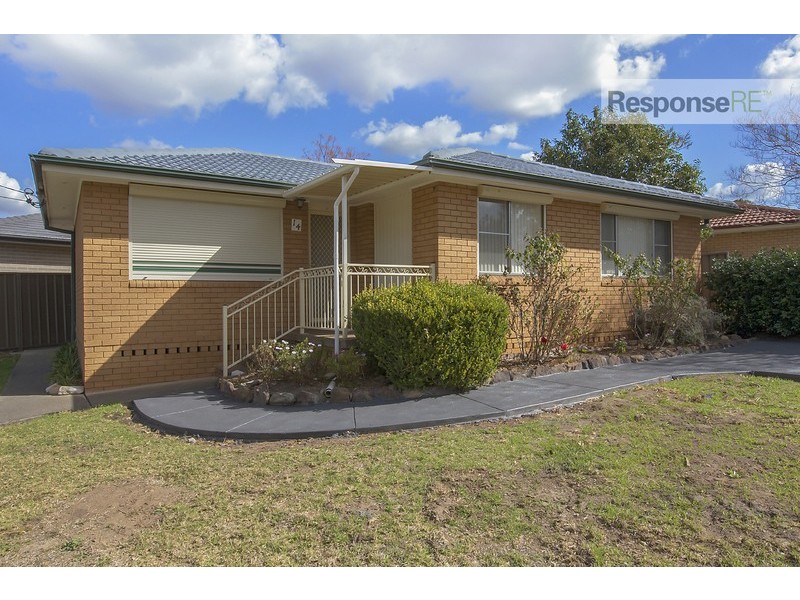 14 William Street, Cambridge Park NSW 2747