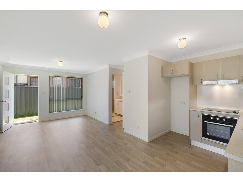 38a Barlow Street, Cambridge Park NSW 2747
