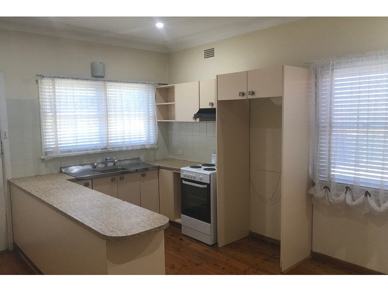 7 West Street, Kingswood NSW 2747