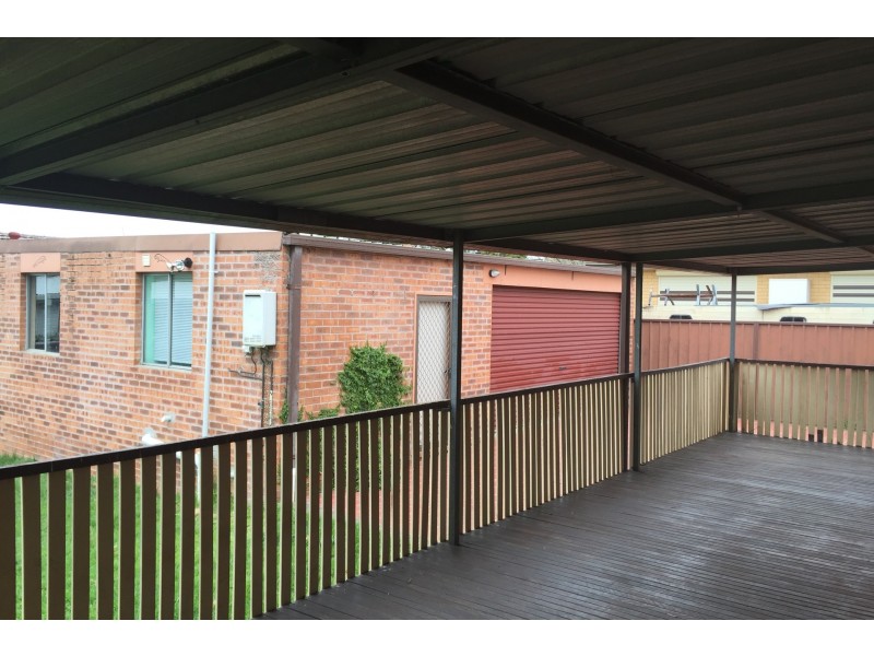 3 Carne Place, Oxley Park NSW 2760