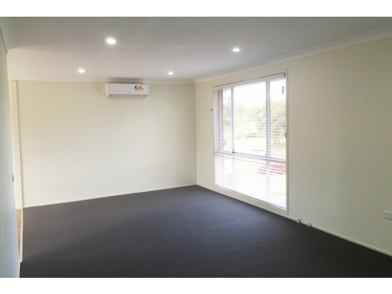 21 Warburton Crescent, Werrington County NSW 2747