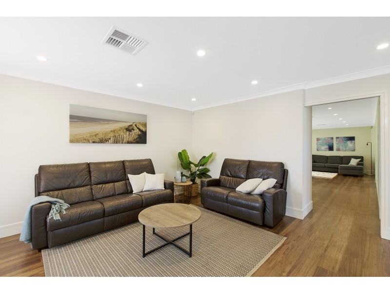 2 Barry Coe Place, Cranebrook NSW 2749