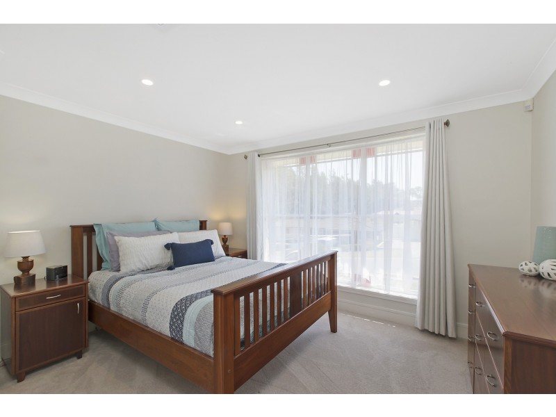 2 Barry Coe Place, Cranebrook NSW 2749