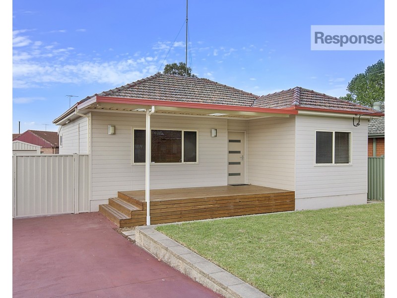 19 Anthony Crescent, Kingswood NSW 2747