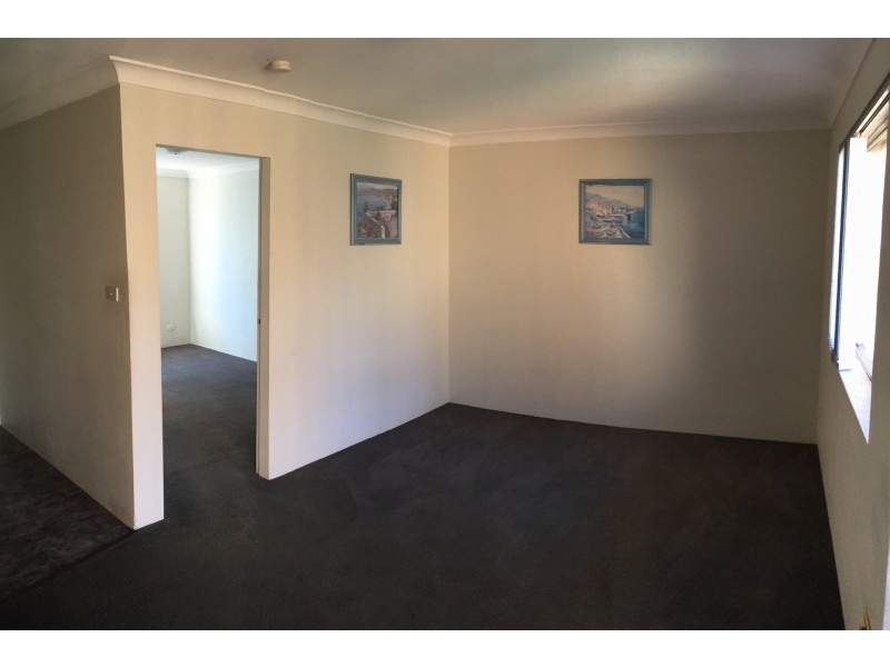 9/4 John Tipping Grove, Penrith NSW 2750