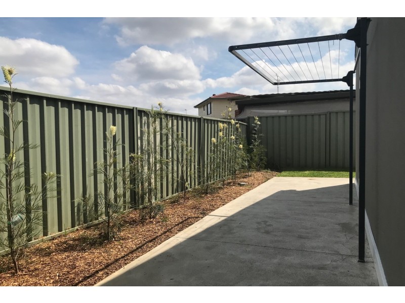 55a Alpine Circuit, St Clair NSW 2759