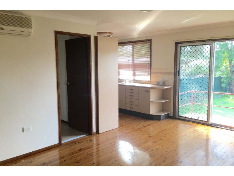 37 Warragamba Crescent, Jamisontown NSW 2750