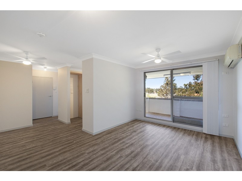 8/61-62 Park Avenue, Kingswood NSW 2747