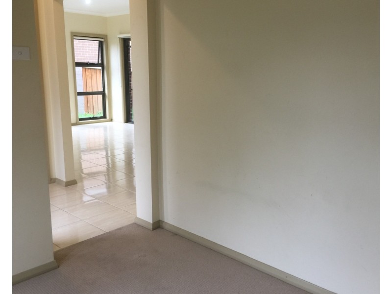 75 Empire Circuit, Penrith NSW 2750