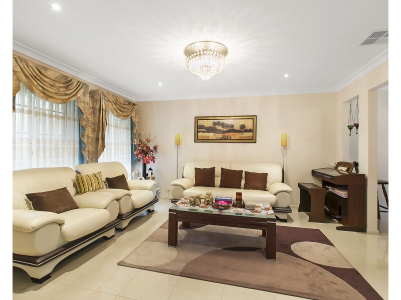 14 Railway Street, Werrington NSW 2747