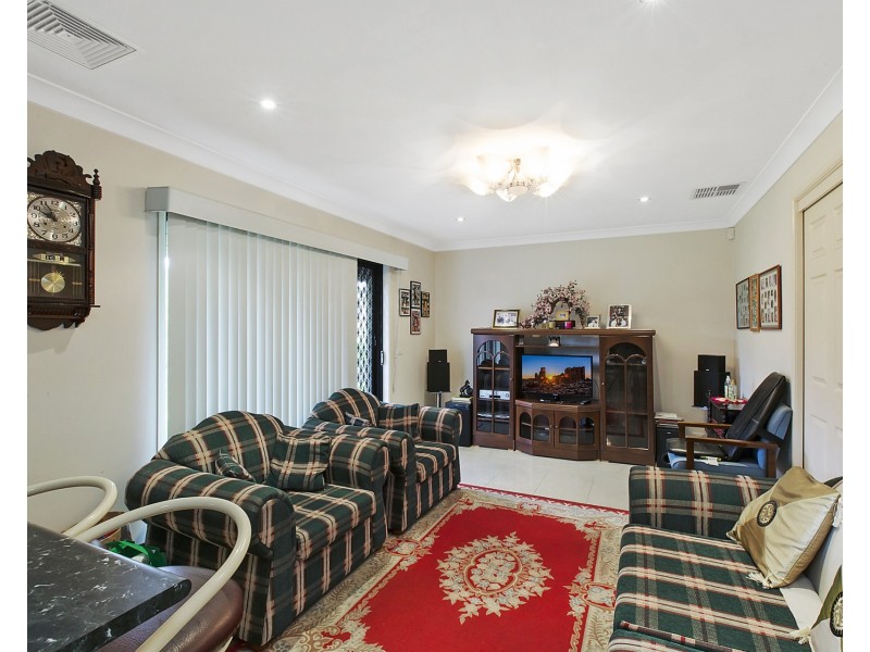 14 Railway Street, Werrington NSW 2747