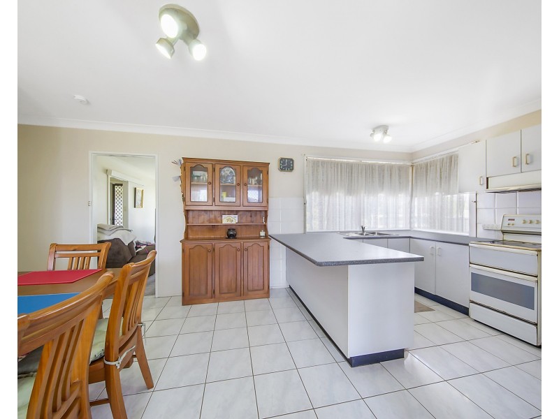 10 Loxwood Avenue, Cambridge Park NSW 2747