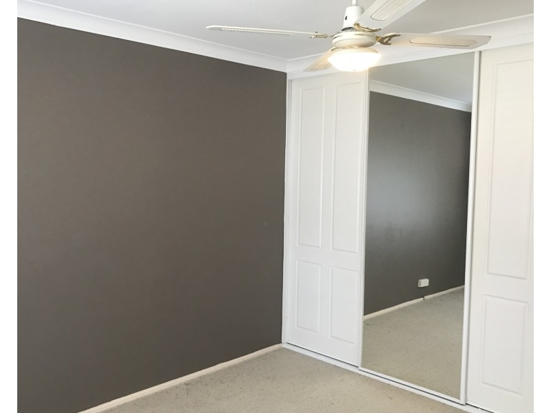 4 Campton Avenue, Cambridge Park NSW 2747