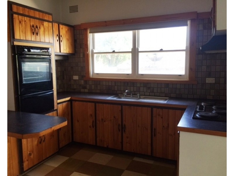 113 Parker Street, Penrith NSW 2750