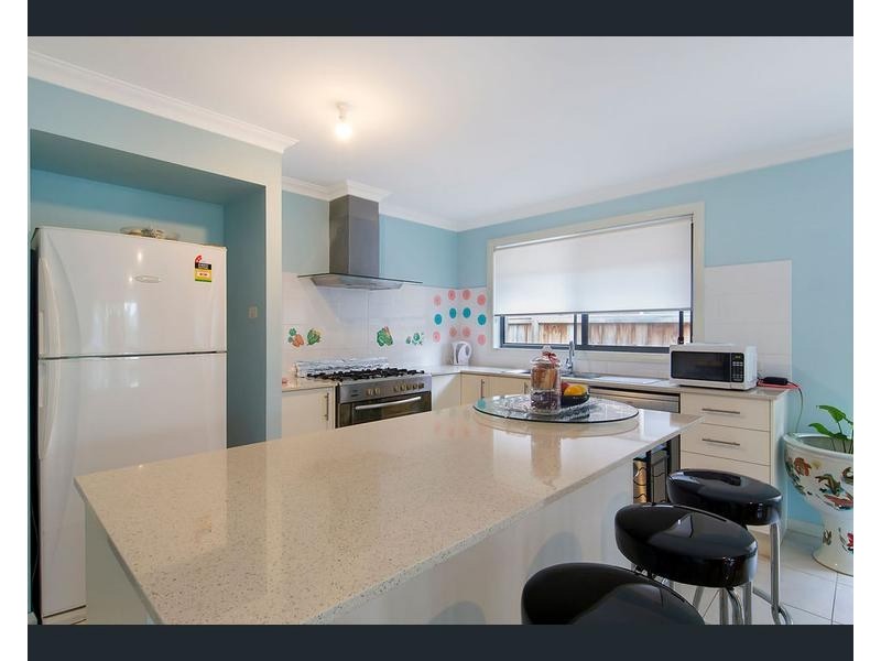 15 Lapwing Way, Cranebrook NSW 2749