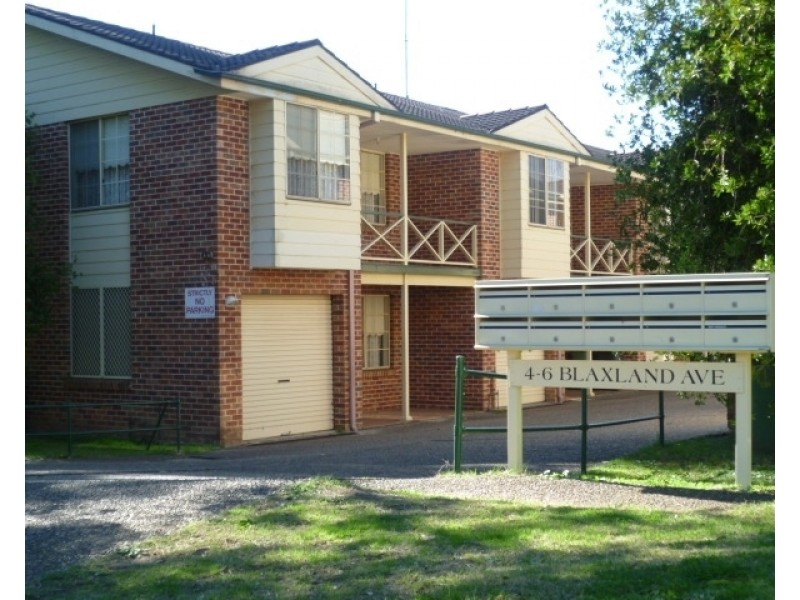 2/4-6 Blaxland Avenue, Penrith NSW 2750