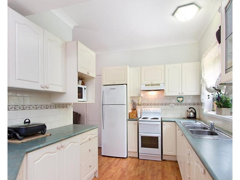 64 Evan Street, Penrith NSW 2750